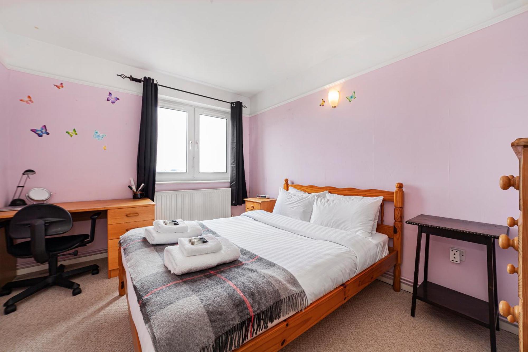 Elegant 1Br Flat With Balcony & City View, Walworth Лондон Екстер'єр фото