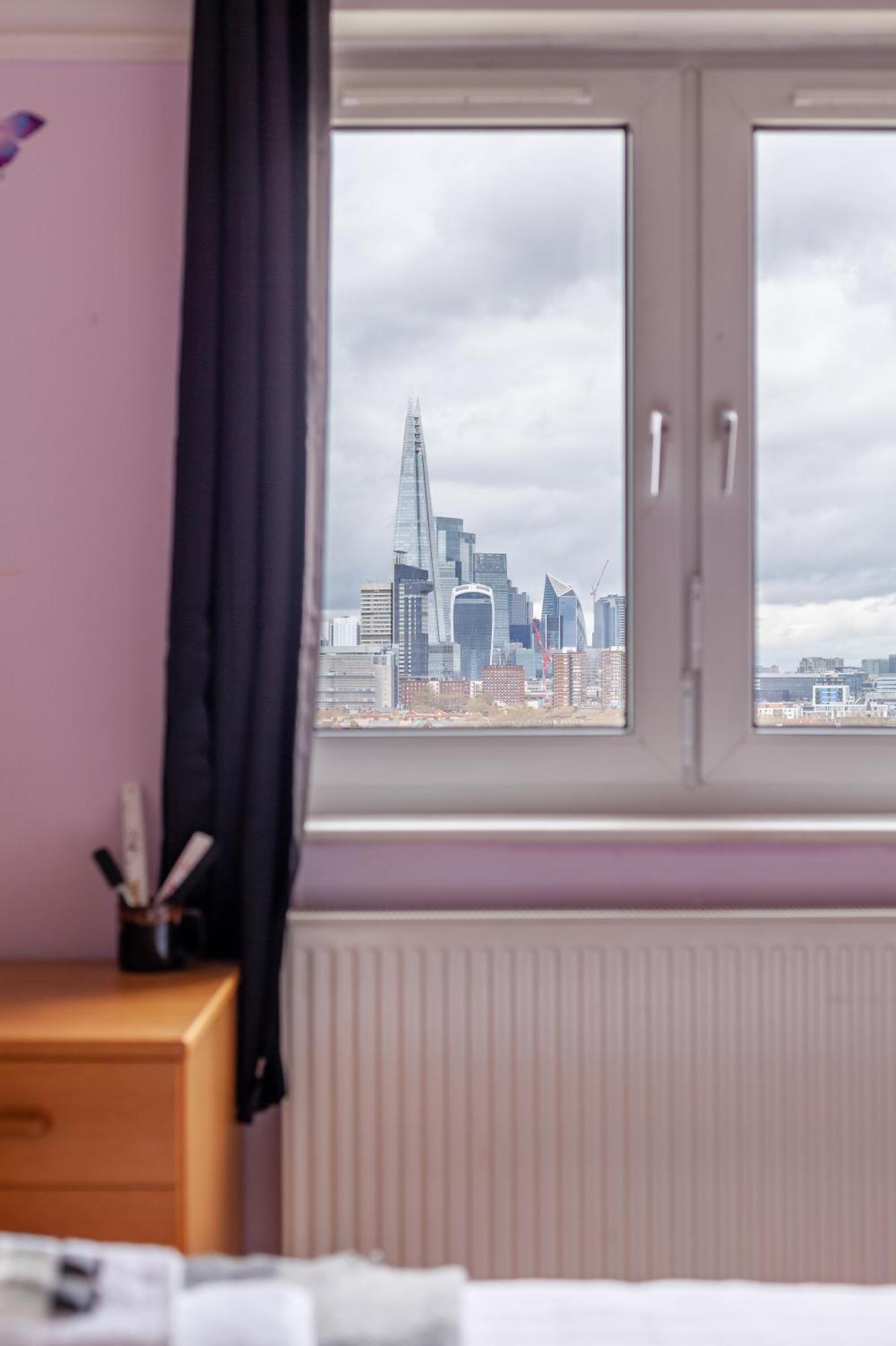 Elegant 1Br Flat With Balcony & City View, Walworth Лондон Екстер'єр фото