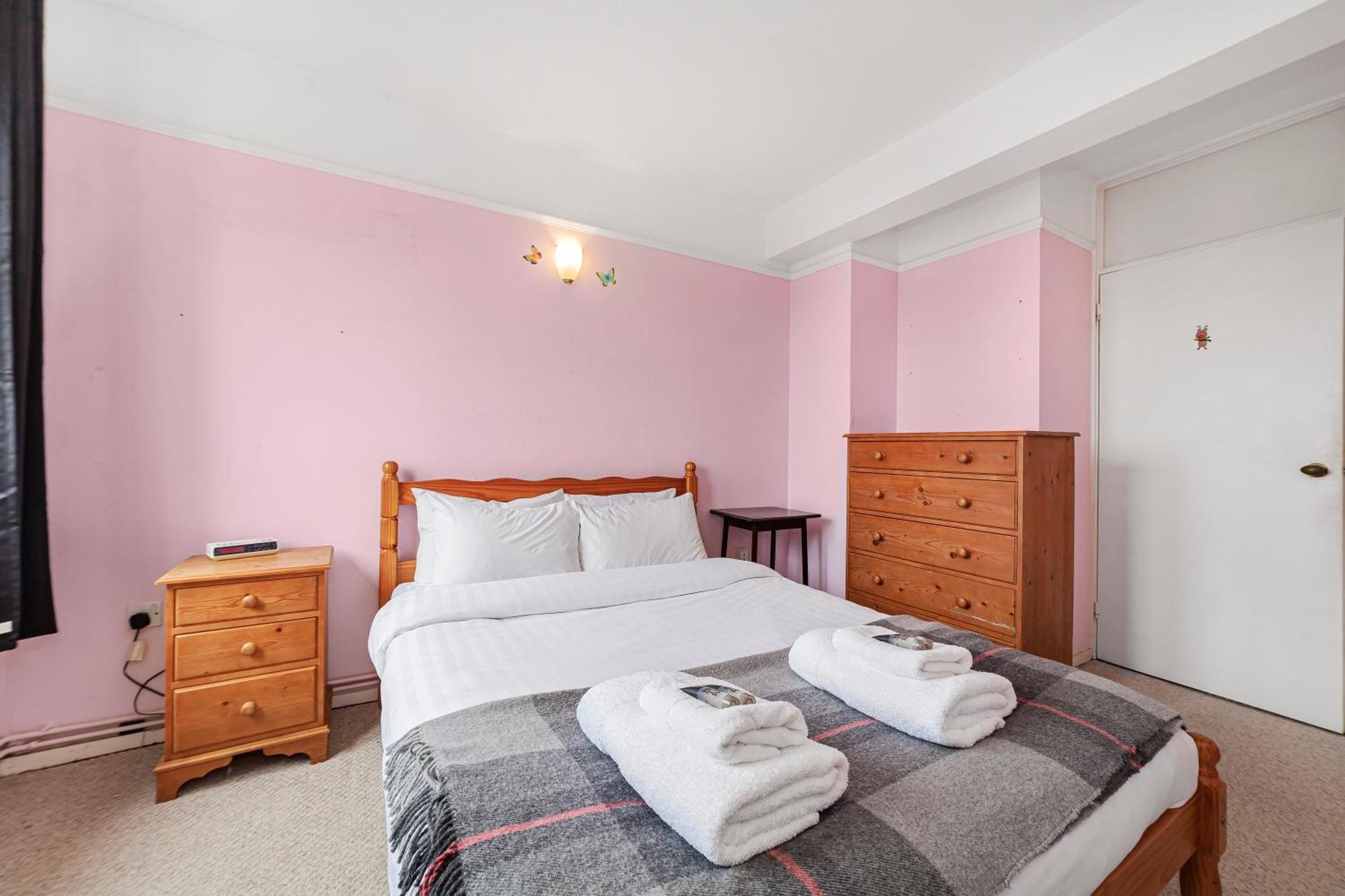 Elegant 1Br Flat With Balcony & City View, Walworth Лондон Екстер'єр фото