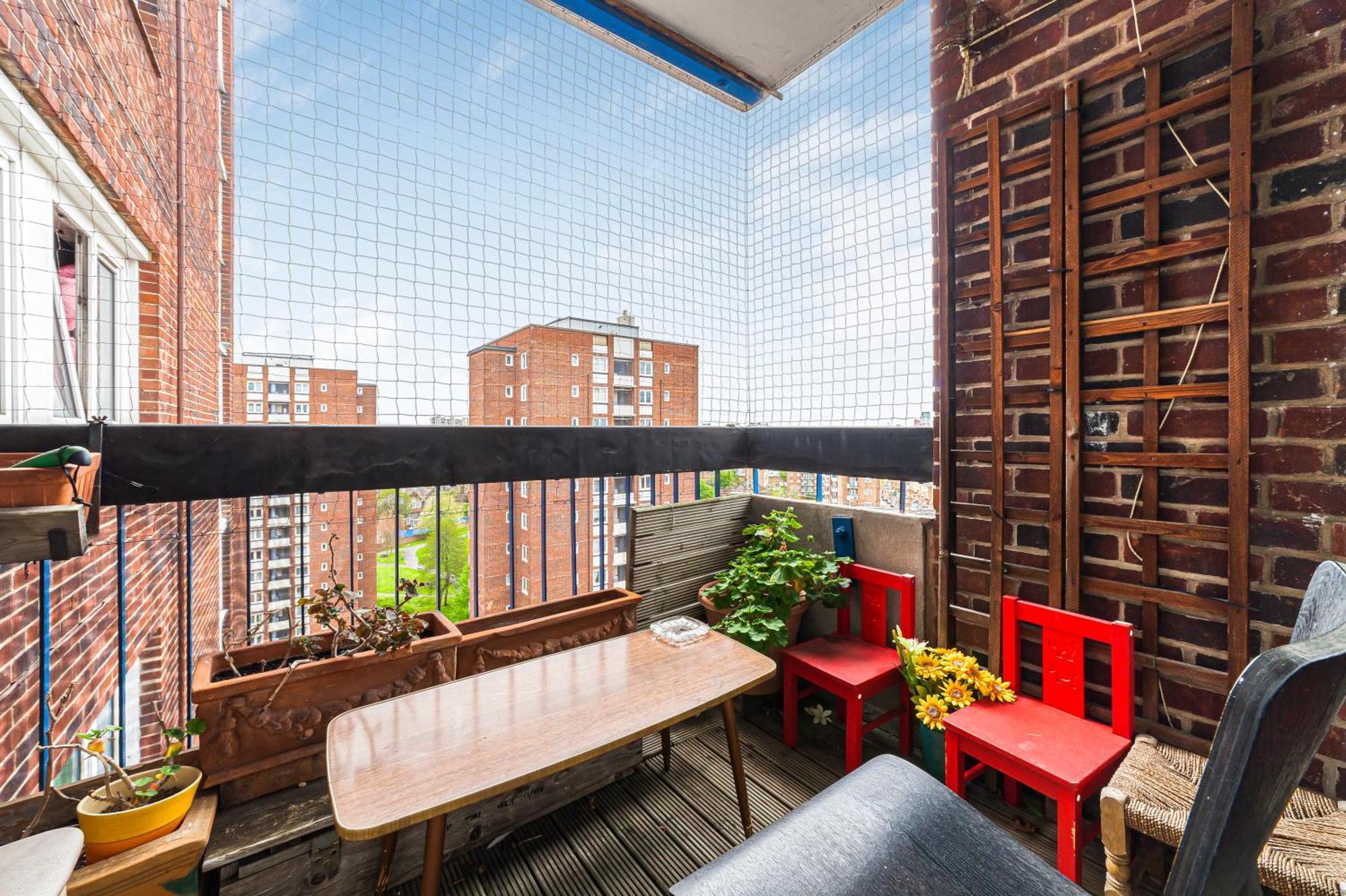 Elegant 1Br Flat With Balcony & City View, Walworth Лондон Екстер'єр фото